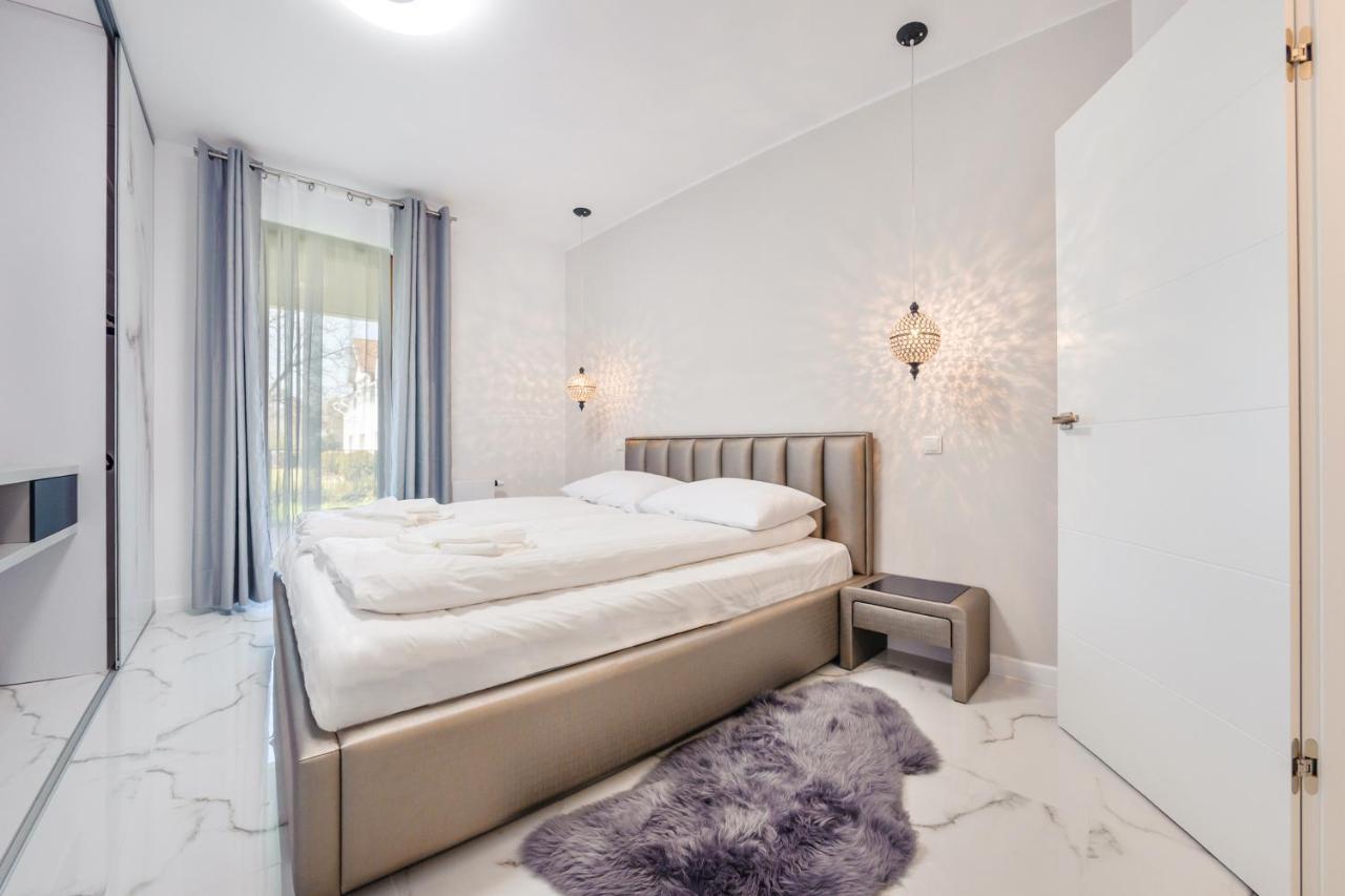 גדנסק Luxury Long Island Suite מראה חיצוני תמונה