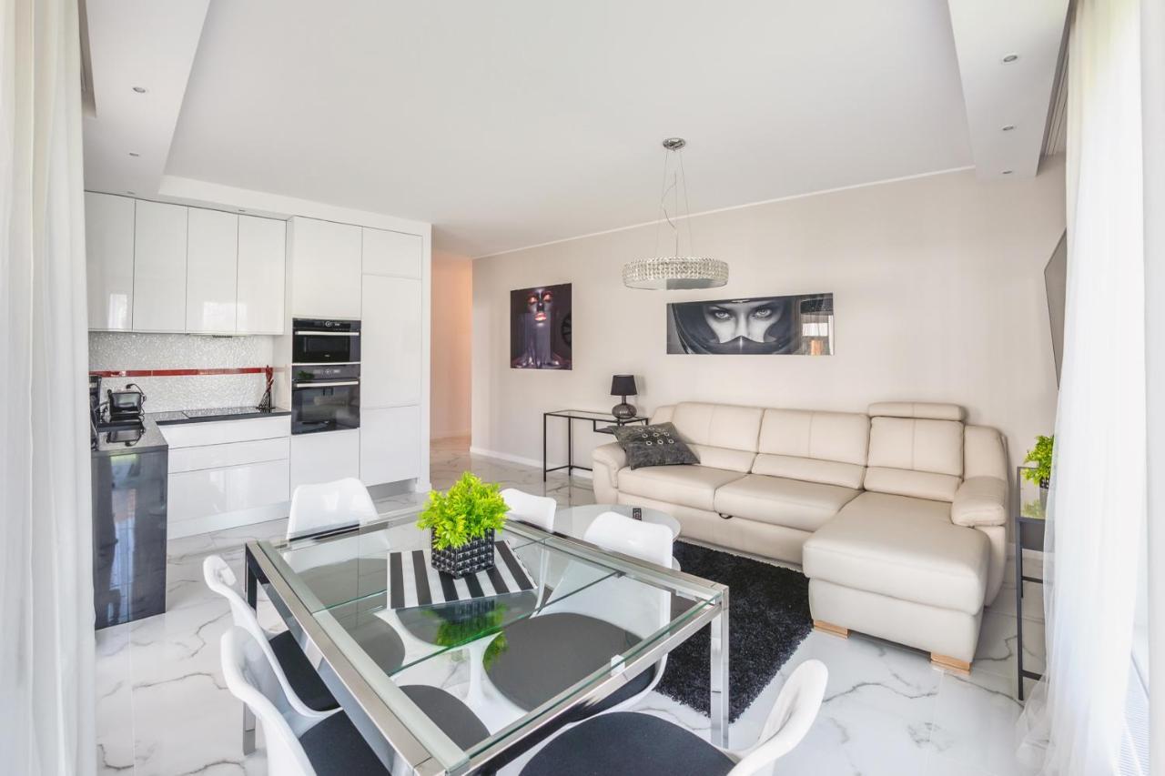 גדנסק Luxury Long Island Suite מראה חיצוני תמונה