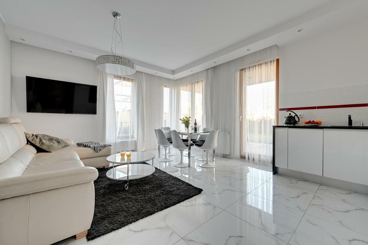 גדנסק Luxury Long Island Suite מראה חיצוני תמונה