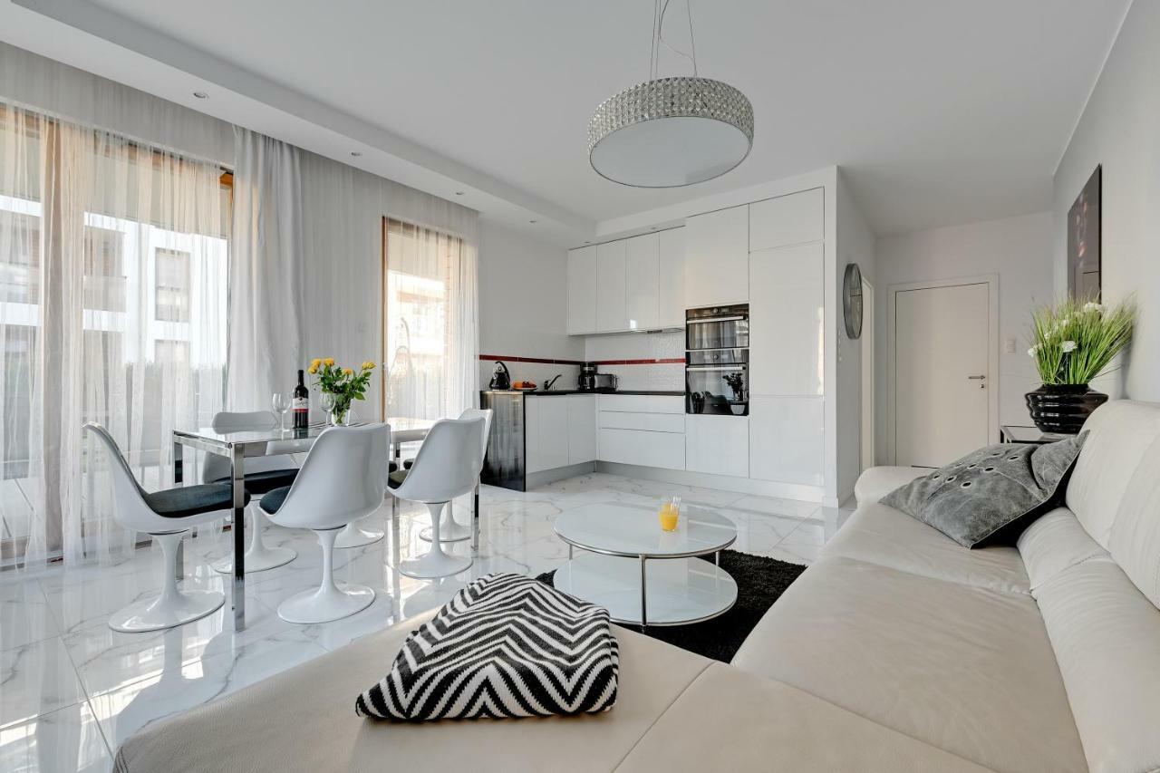 גדנסק Luxury Long Island Suite מראה חיצוני תמונה